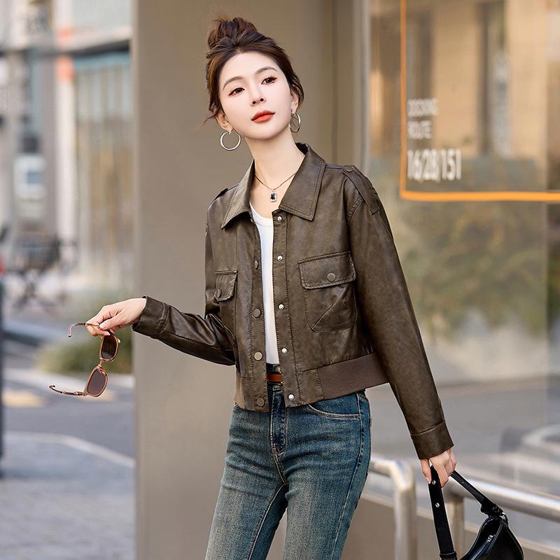 Женская мотоциклетная куртка в стиле ретро из натуральной кожи, Мода весна/осень 2025, Однотонная, Свободного кроя, Короткий стиль. Medium кофейный/коричневый
Женская мотоциклетная куртка в стиле ретро из натуральной кожи, Мода весна/осень 2025, Однотонная, Свободного кроя, Короткий стиль. Medium кофейный/коричневый