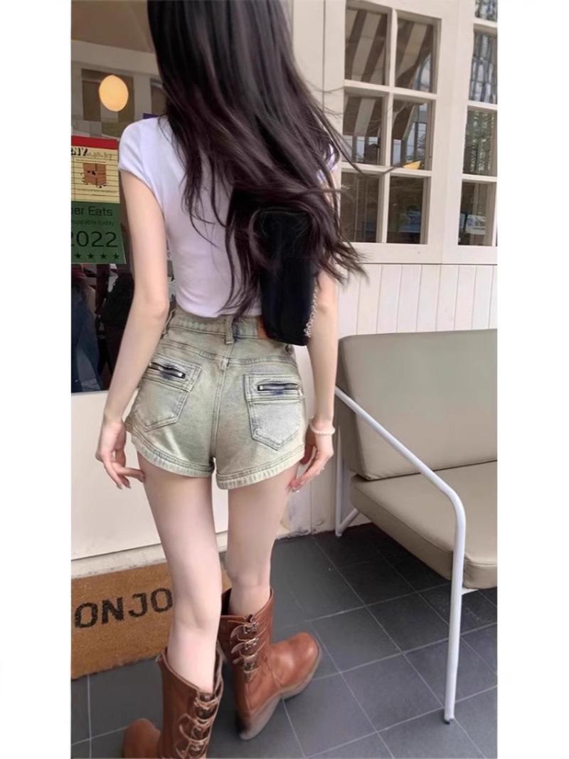 Spicy Girl 2024 High-Waisted Retro A-Line Denim Shorts for Women: Slimming, Super Short Summer Hot Pants 5XL
Spicy Girl 2024 High-Waisted Retro A-Line Denim Shorts for Women: Slimming, Super Short Summer Hot Pants 5XL