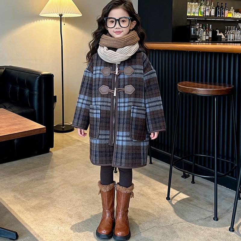 Girls Mid-Length Plaid Wool Coat - 2025 Autumn/Winter Korean Style Fashion 150cm синій
Girls Mid-Length Plaid Wool Coat - 2025 Autumn/Winter Korean Style Fashion 150cm синій