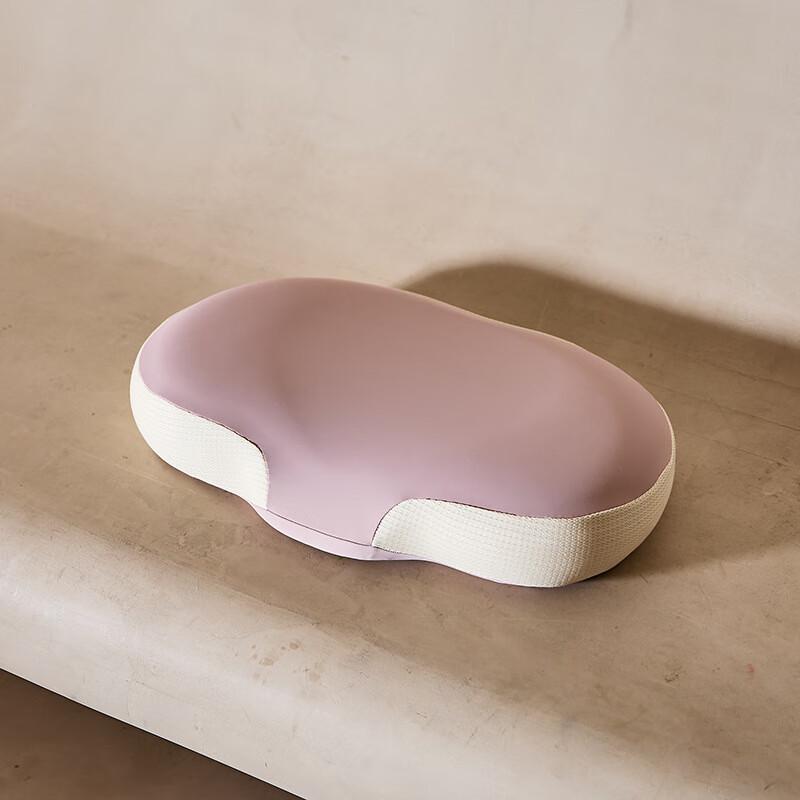OLOMM Memory Foam Cervical Pillow
OLOMM Memory Foam Cervical Pillow