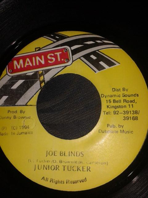 7inch Record JUNIOR TUCKER - Joe Blinds NONE Main St. 1994 Jamaica Reggae, Ska & Dub Used
7inch Record JUNIOR TUCKER - Joe Blinds NONE Main St. 1994 Jamaica Reggae, Ska & Dub Used