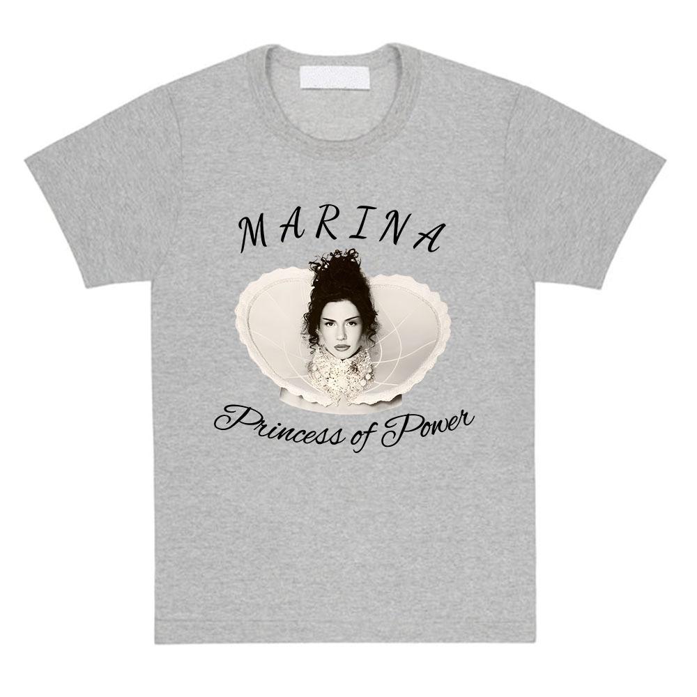 MARINA PRINCESS OF POWER Album Tshirt Summer Short Sleeve Cotton Tshirts for Female Casual Singer Graphic Print T Shirt Women 4XL
MARINA PRINCESS OF POWER Album Tshirt Summer Short Sleeve Cotton Tshirts for Female Casual Singer Graphic Print T Shirt Women 4XL
