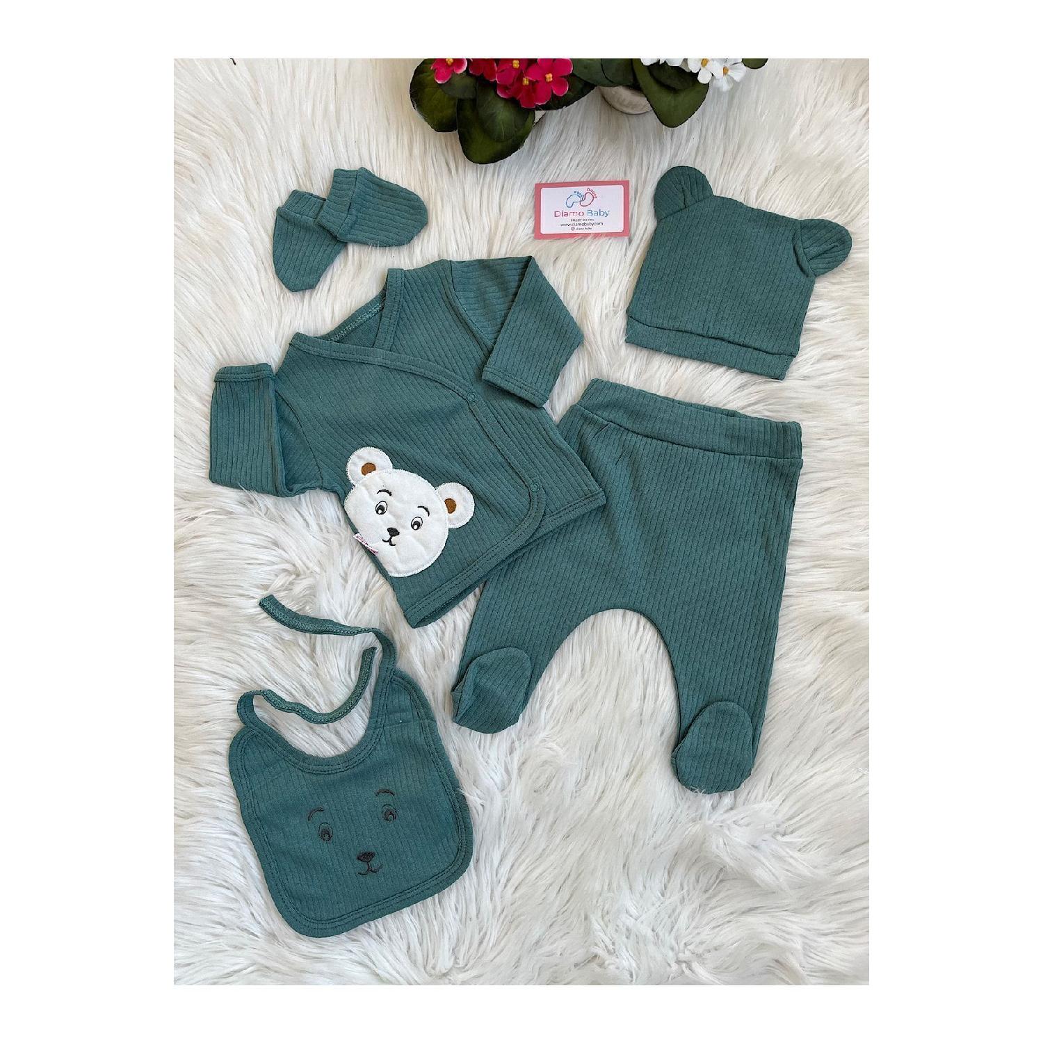 Набір для виписки новонароджених із 5 предметів Bear Minimal Pine Green 0-3 AY зелений
Набір для виписки новонароджених із 5 предметів Bear Minimal Pine Green 0-3 AY зелений