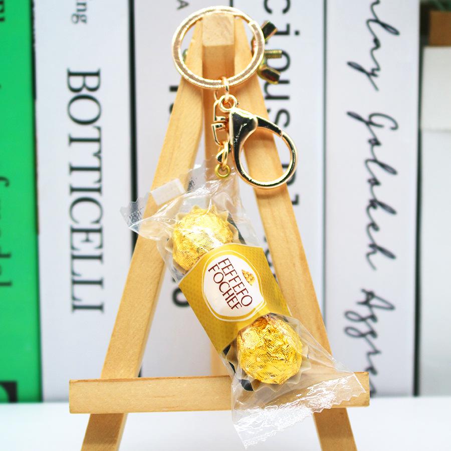 Simulation Golden Sands Chocolate Key Chain Food Play 3 Pieces Of Chocolate Ferro Sandwich Chocolate Fun Hanging 4.2
Simulation Golden Sands Chocolate Key Chain Food Play 3 Pieces Of Chocolate Ferro Sandwich Chocolate Fun Hanging 4.2