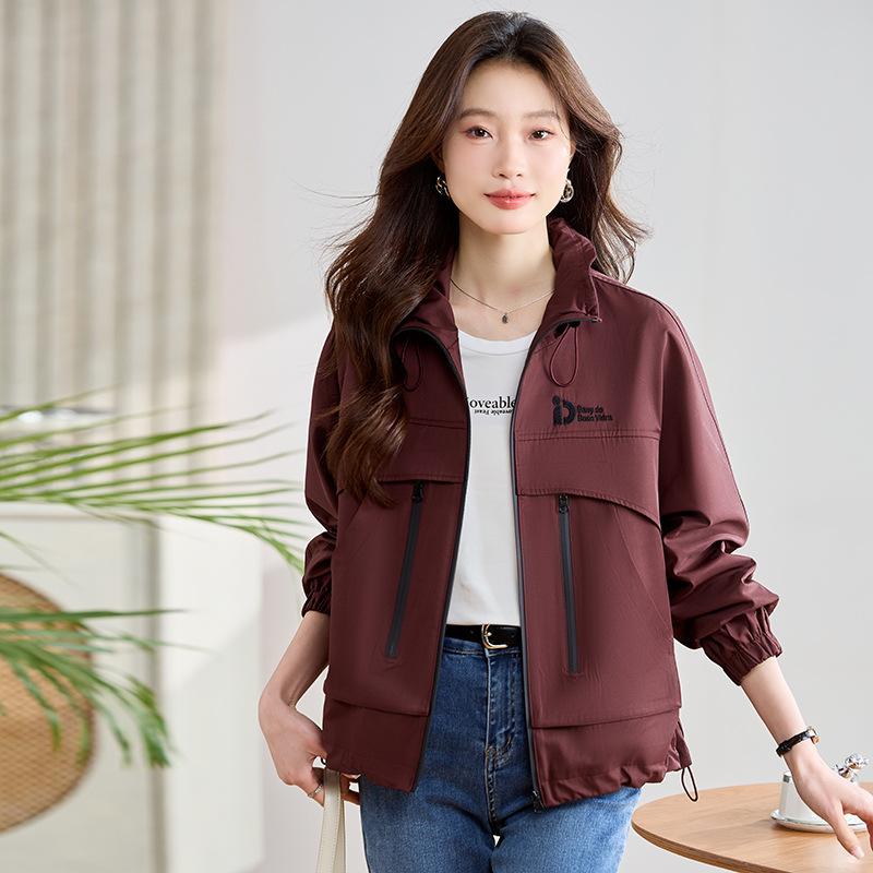 2025 Весна/Осень Женская Корейская Стойка Воротник Высококлассная Повседневная Мода Верхняя Одежда L1592 M 90-110 jin
2025 Весна/Осень Женская Корейская Стойка Воротник Высококлассная Повседневная Мода Верхняя Одежда L1592 M 90-110 jin