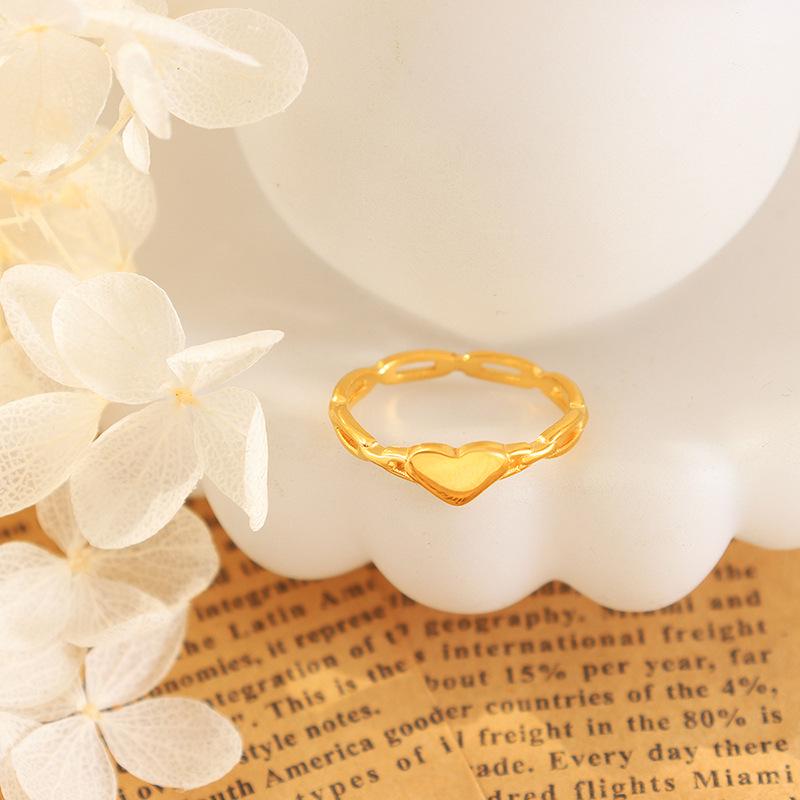 Fashionable Versatile Heart-Shaped Titanium Steel Ring: Trendy Retro Simple Light Luxury Women s Accessory Size 6
Fashionable Versatile Heart-Shaped Titanium Steel Ring: Trendy Retro Simple Light Luxury Women s Accessory Size 6
