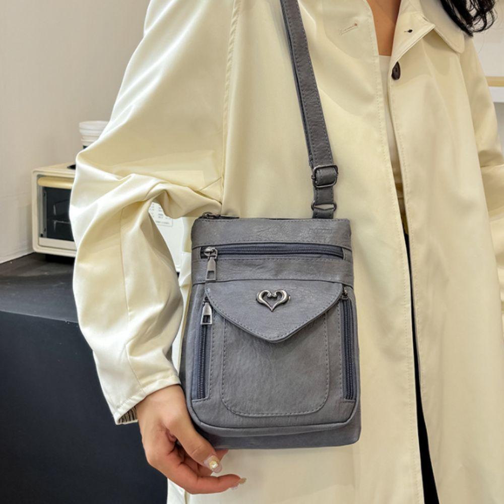 Three-layer Crossbody Phone Bag Large Capacity Messenger Bag Phone Chest Bag Outdoor Sports білий
Three-layer Crossbody Phone Bag Large Capacity Messenger Bag Phone Chest Bag Outdoor Sports білий