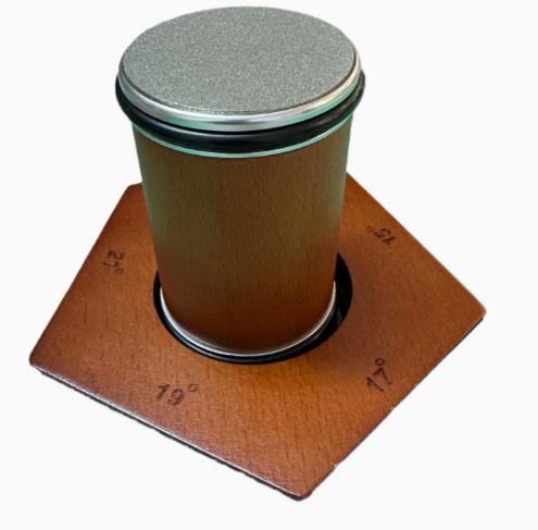 Rolling Knife Sharpener with 5 Angle (12,15,17,19,22°) Tumbler Knife Sharpener Kitchen Tool Are Suitable for Family Hotels 180 180 130
Rolling Knife Sharpener with 5 Angle (12,15,17,19,22°) Tumbler Knife Sharpener Kitchen Tool Are Suitable for Family Hotels 180 180 130