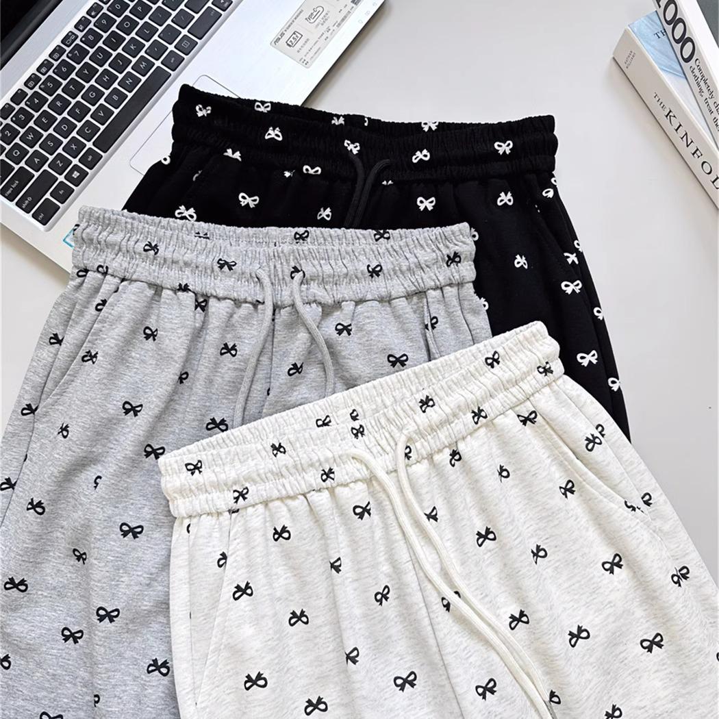 Women s High-Waist Wide-Leg Pants - Petite Spring/Autumn Casual Bow Detail XS (60-79 lbs)
Women s High-Waist Wide-Leg Pants - Petite Spring/Autumn Casual Bow Detail XS (60-79 lbs)