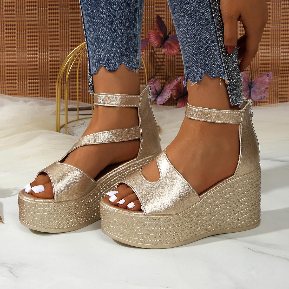 2025 Foreign Trade New Summer Women s Platform Wedge Sandals Large Size Round Toe One Line Wedge Platform Sandals 43 золотой
2025 Foreign Trade New Summer Women s Platform Wedge Sandals Large Size Round Toe One Line Wedge Platform Sandals 43 золотой