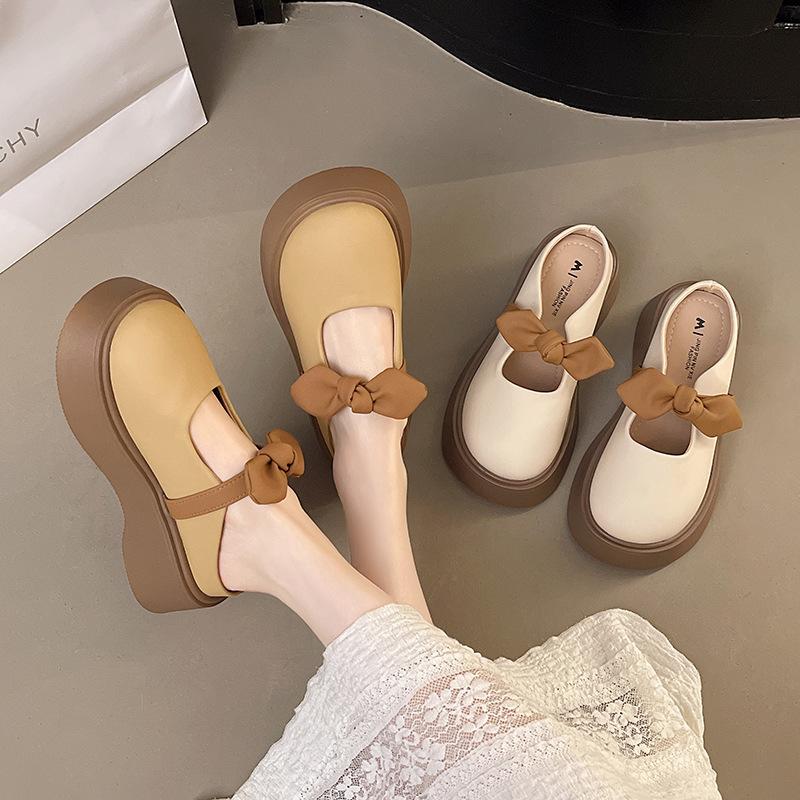 Half Mary women s bow skirt 2025 new height-increasing slippers bag head rare single shoes with sweetness 35
Half Mary women s bow skirt 2025 new height-increasing slippers bag head rare single shoes with sweetness 35