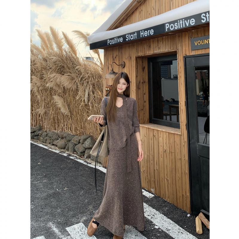 7752 Cozy Knit Two-Piece Set: V-Neck Top & Long Skirt for Autumn/Winter. Medium кофейный
7752 Cozy Knit Two-Piece Set: V-Neck Top & Long Skirt for Autumn/Winter. Medium кофейный