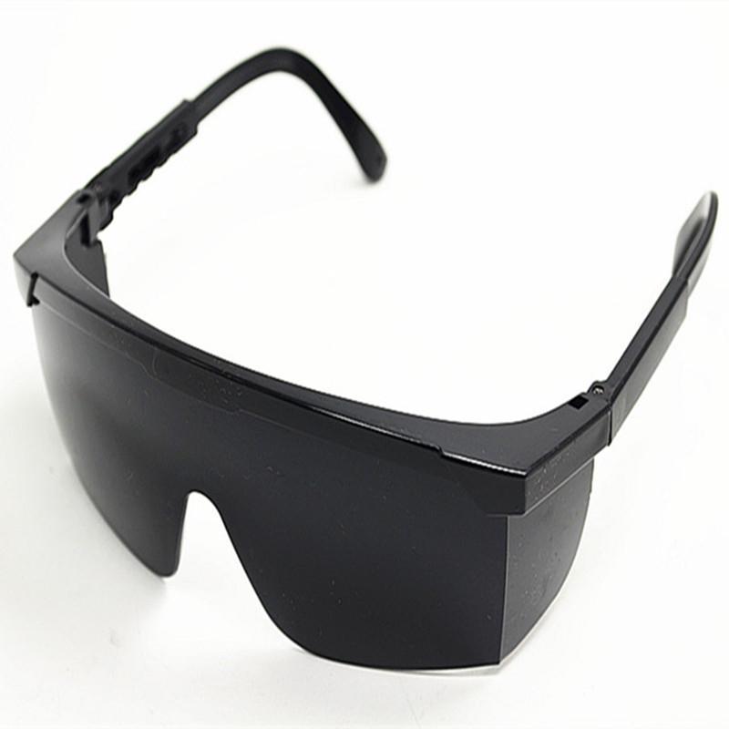 Unisex Protective Goggles: Anti-Splash, Anti-Saliva, Anti-Fog, Windproof, Anti-Dust, for Riding and Labor Safety. Enhanced Black Lens
Unisex Protective Goggles: Anti-Splash, Anti-Saliva, Anti-Fog, Windproof, Anti-Dust, for Riding and Labor Safety. Enhanced Black Lens
