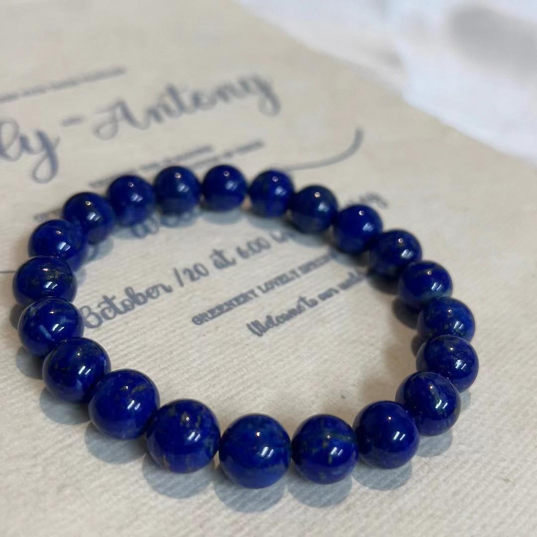 Natural Raw Ore, No Added Color, High Quality Lapis Lazuli Bracelet, Spar Bracelet, Retro Atmosphere, Commuter Model
Natural Raw Ore, No Added Color, High Quality Lapis Lazuli Bracelet, Spar Bracelet, Retro Atmosphere, Commuter Model