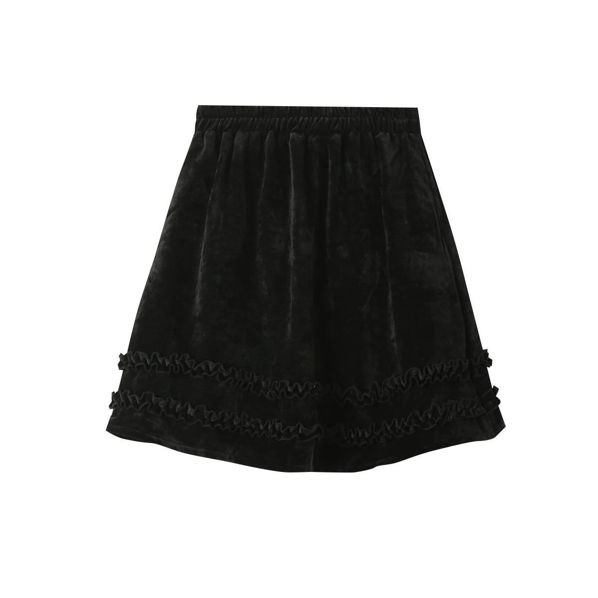 High-Waisted Black Velvet Ruffled Mini Skirt for Women Large (L)
High-Waisted Black Velvet Ruffled Mini Skirt for Women Large (L)