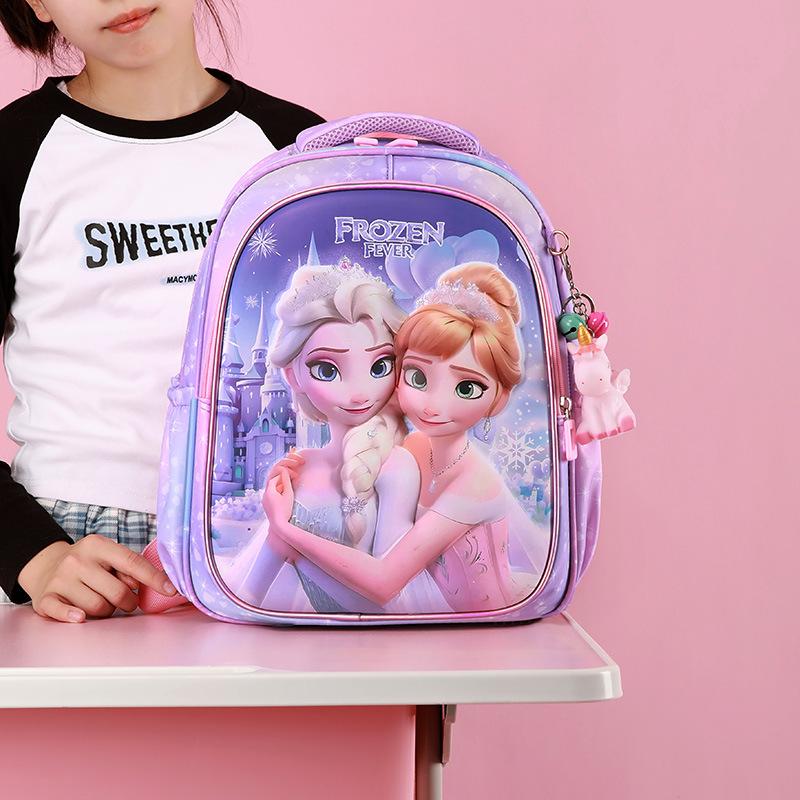Cute animation cartoon backpack kindergarten level 1-3 high value color contrast splicing lightweight backpack
Cute animation cartoon backpack kindergarten level 1-3 high value color contrast splicing lightweight backpack