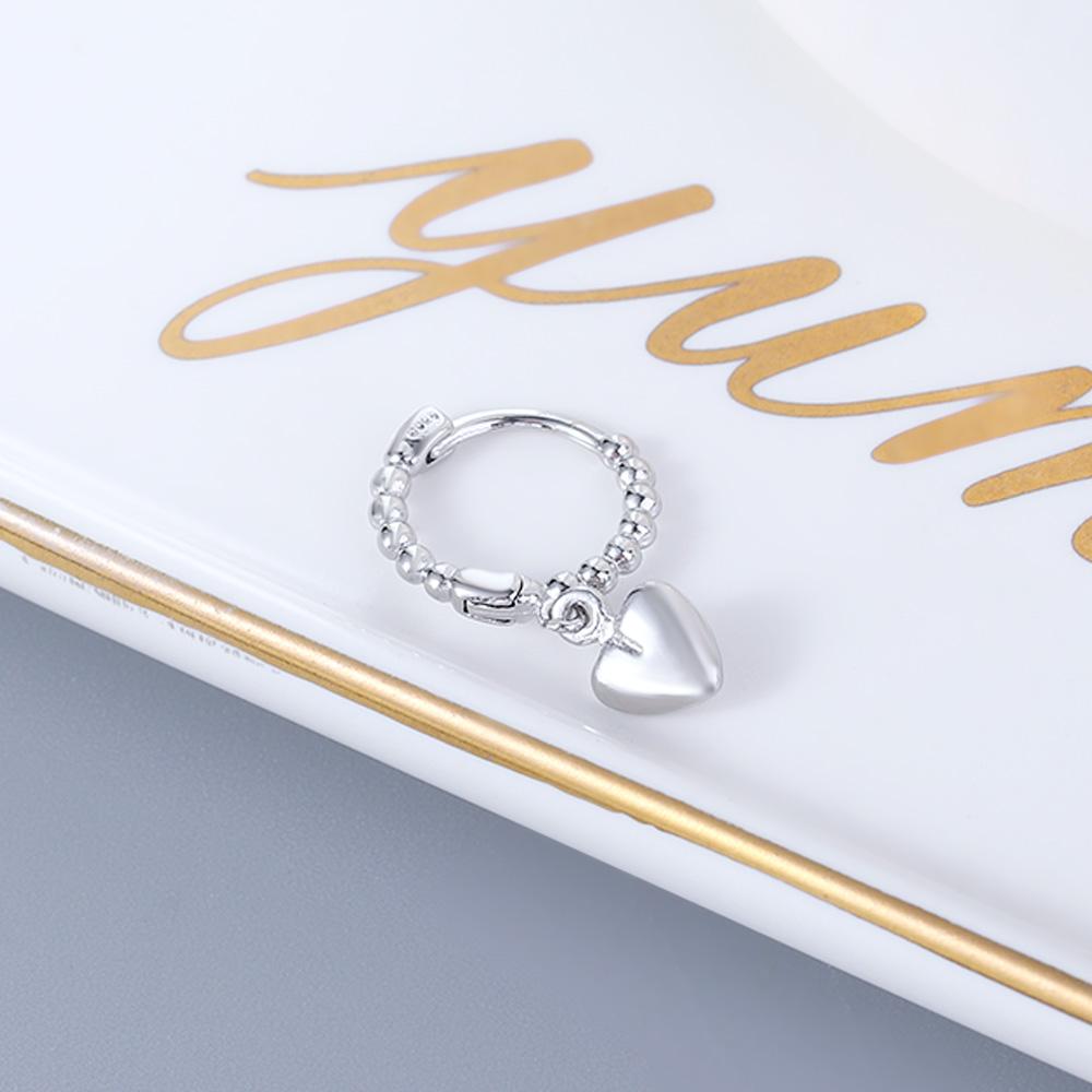 Trendy Temperament Simple Bead Gifts Korean Stud Earrings Women Hoop Earrings Ear Jewelry Heart серебряный
Trendy Temperament Simple Bead Gifts Korean Stud Earrings Women Hoop Earrings Ear Jewelry Heart серебряный