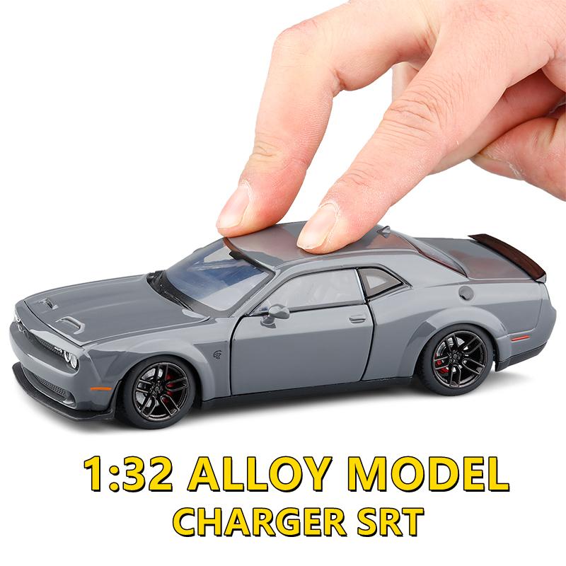 1:32 Dodge Charger SRT, модель автомобиля из сплава Musle, литье под давлением и игрушечные металлические транспортные средства, модель спортивного автомобиля, имитация звука и света, подарок
1:32 Dodge Charger SRT, модель автомобиля из сплава Musle, литье под давлением и игрушечные металлические транспортные средства, модель спортивного автомобиля, имитация звука и света, подарок