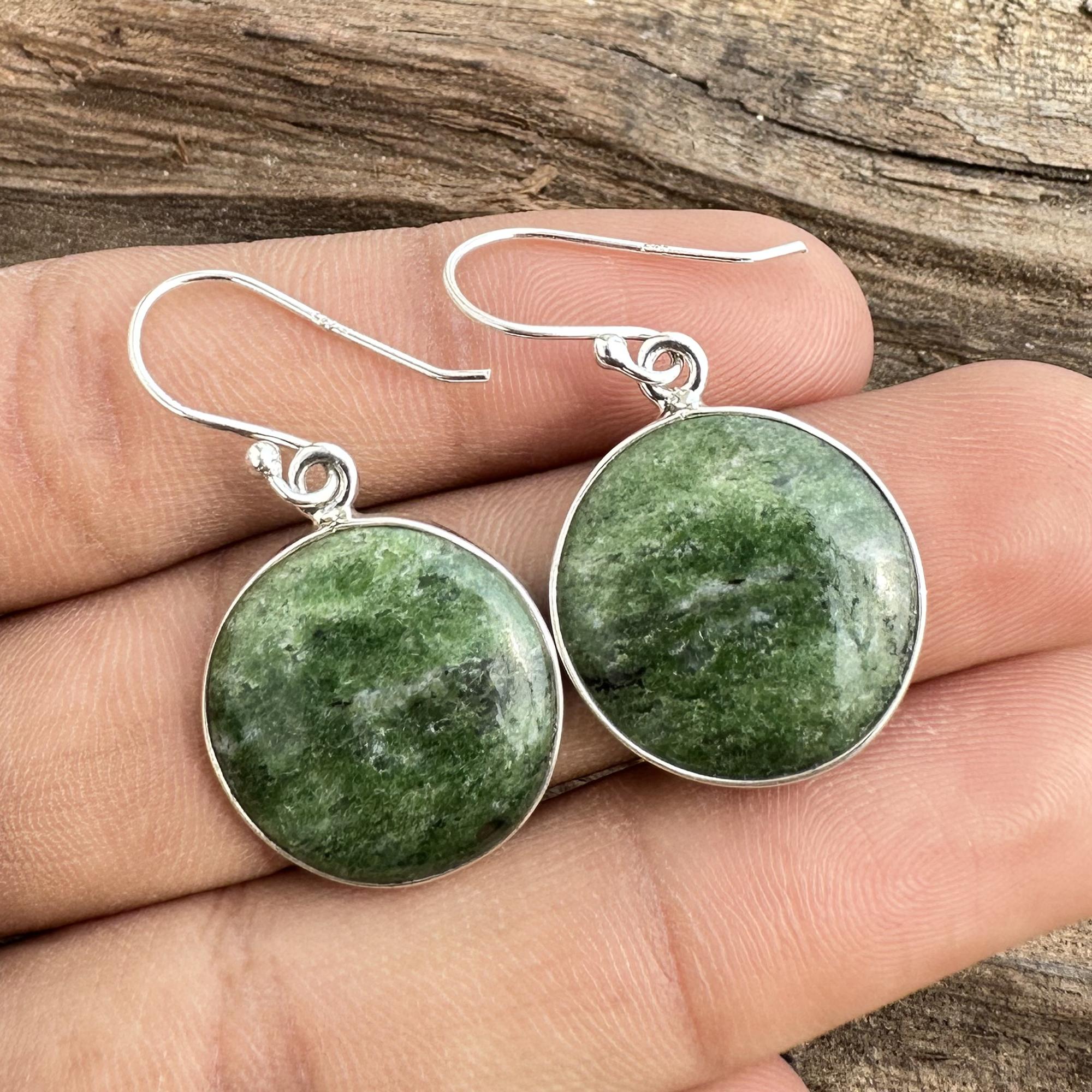 Natural Serpentine, Serpentine Earring, Pair Jewelry, Handmade silver jewelry, 925 Sterling Silver Jewelry, Birthday Gift 1.42 inches length зелёный
Natural Serpentine, Serpentine Earring, Pair Jewelry, Handmade silver jewelry, 925 Sterling Silver Jewelry, Birthday Gift 1.42 inches length зелёный