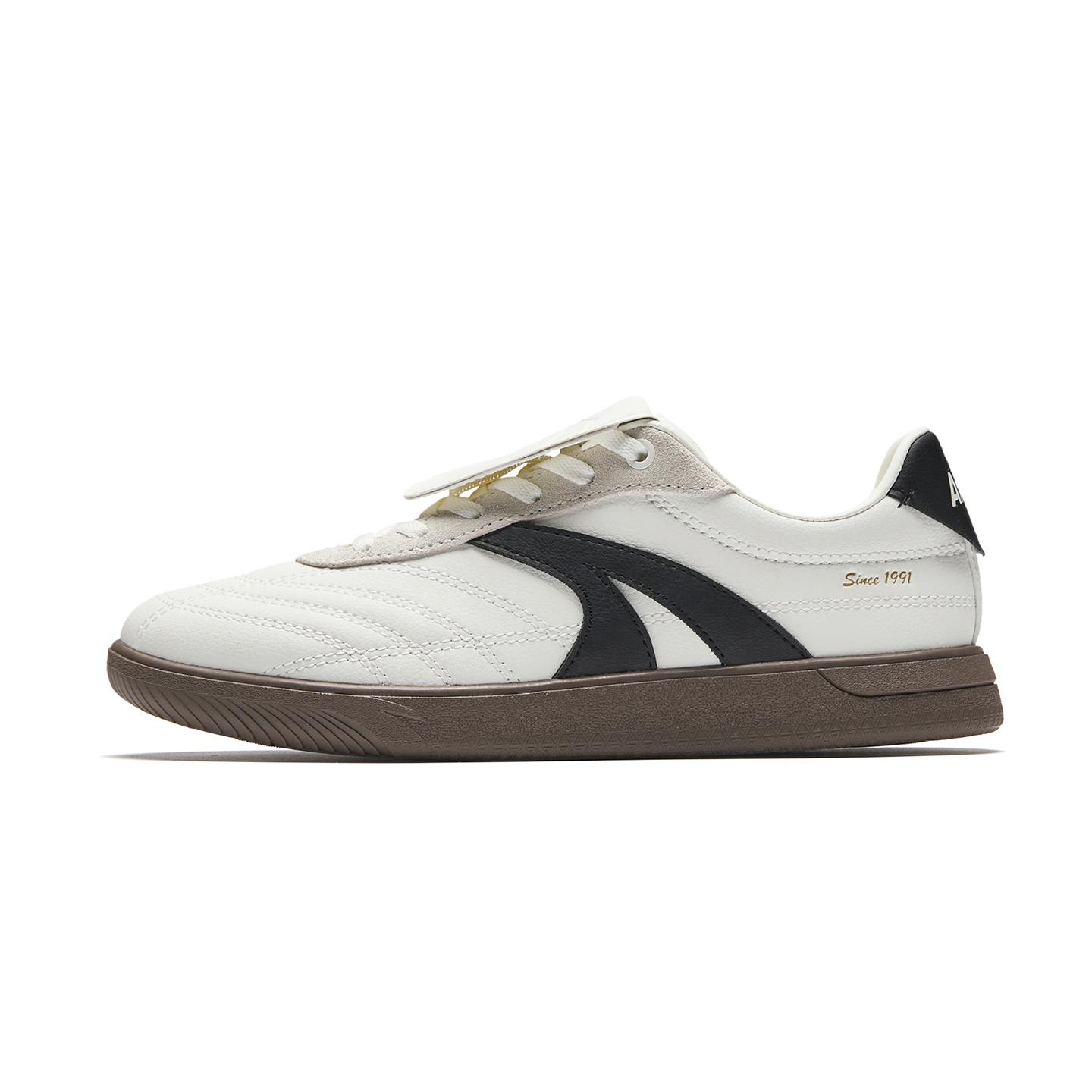 Anta Flap Shoe Skateboard Shoes Women s Ivory White/Basic Black 922628069-7 38.5
Anta Flap Shoe Skateboard Shoes Women s Ivory White/Basic Black 922628069-7 38.5