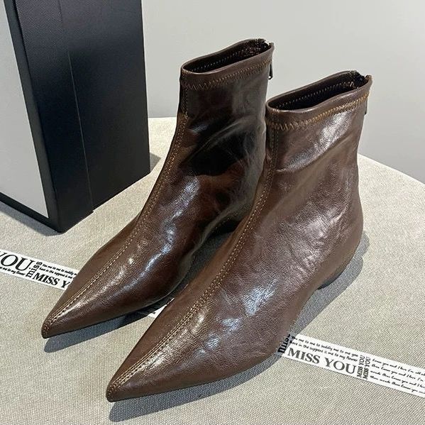 Pointed short boots, fried street elastic boots show leg length, increase height, thin and high-value naked boots 42
Pointed short boots, fried street elastic boots show leg length, increase height, thin and high-value naked boots 42