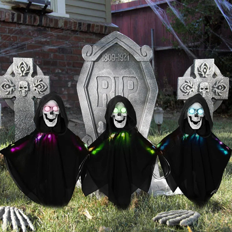 Cloth Ghost Yard Stake for Halloween Decorations Outdoor Indoor Haunted House Decoration Spooky White Halloween Decor Stakes
Cloth Ghost Yard Stake for Halloween Decorations Outdoor Indoor Haunted House Decoration Spooky White Halloween Decor Stakes