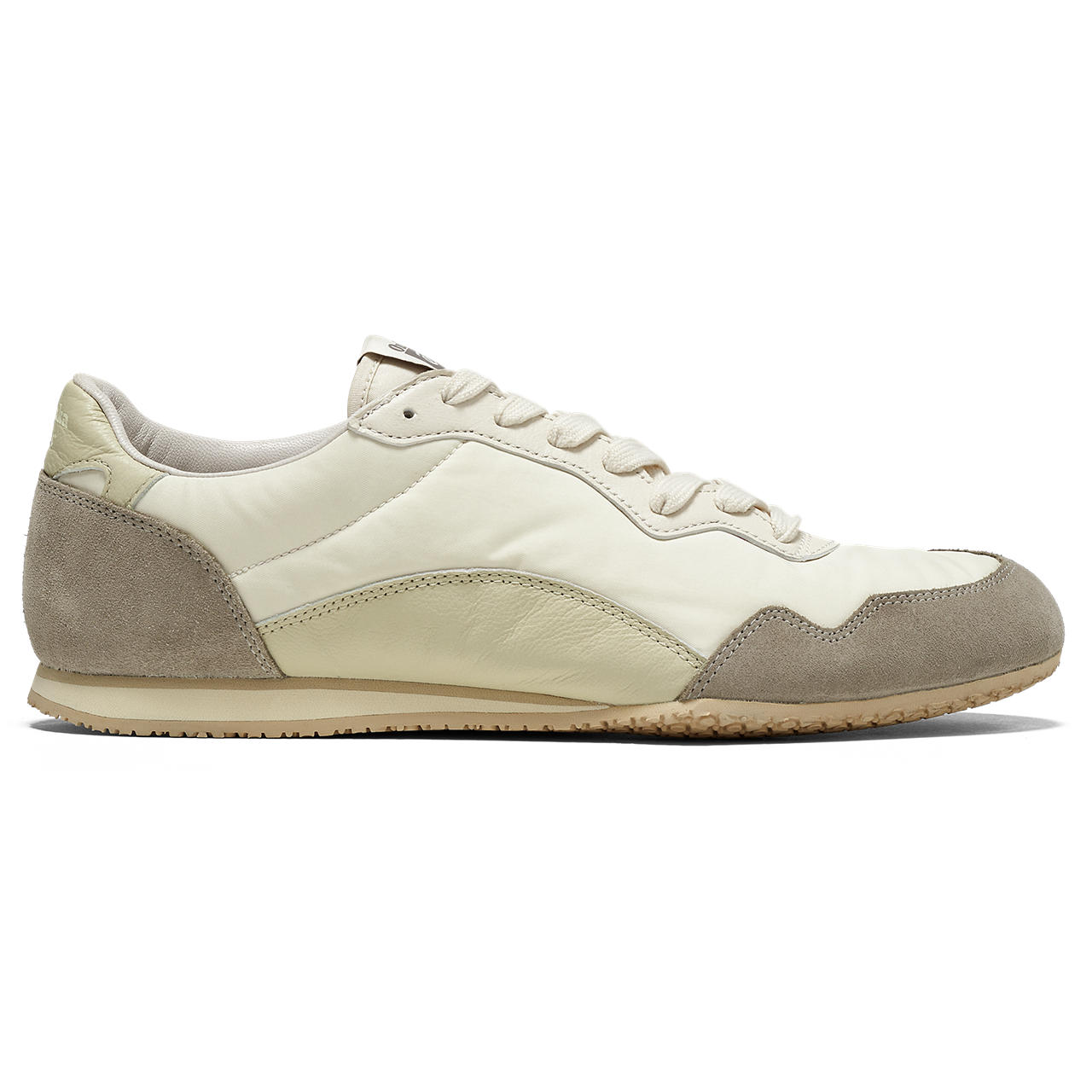Onitsuka Tiger Serrano CL Cream Putty 37
Onitsuka Tiger Serrano CL Cream Putty 37