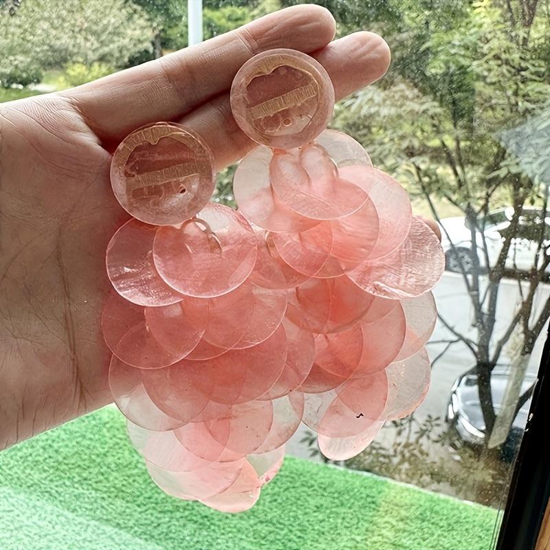 Длинные серьги-капли в богемном стиле, свисающие диски с розовой аэрозольной краской из натуральных ракушек, эффектные летние модные серьги, аксессуар для отпуска 
Длинные серьги-капли в богемном стиле, свисающие диски с розовой аэрозольной краской из натуральных ракушек, эффектные летние модные серьги, аксессуар для отпуска