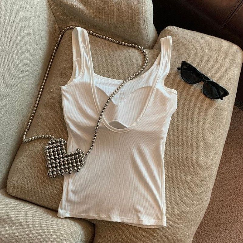 Plus-Size Women s Camisole with Chest Pads, Beautiful Back Design, 2026 New Summer Style, Suitable for Both Inner and Outer Wear, Pure and Sexy Top White M
Plus-Size Women s Camisole with Chest Pads, Beautiful Back Design, 2026 New Summer Style, Suitable for Both Inner and Outer Wear, Pure and Sexy Top White M