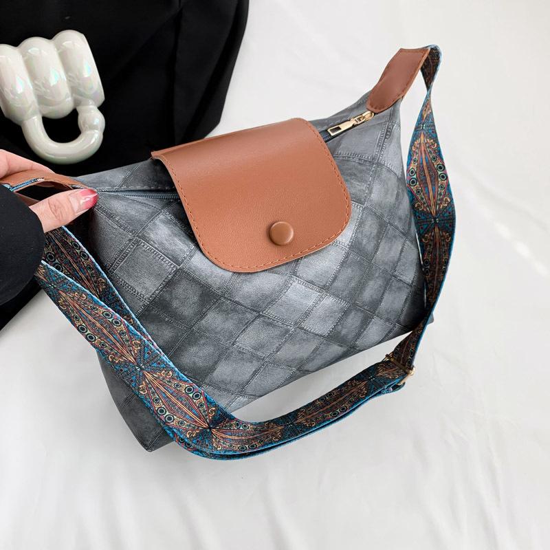 Brand New Latest Style Large Bag for Women Large Capacity Simple Autumn College Students Shoulder Bag for Class for Women Commuting Toys
Brand New Latest Style Large Bag for Women Large Capacity Simple Autumn College Students Shoulder Bag for Class for Women Commuting Toys