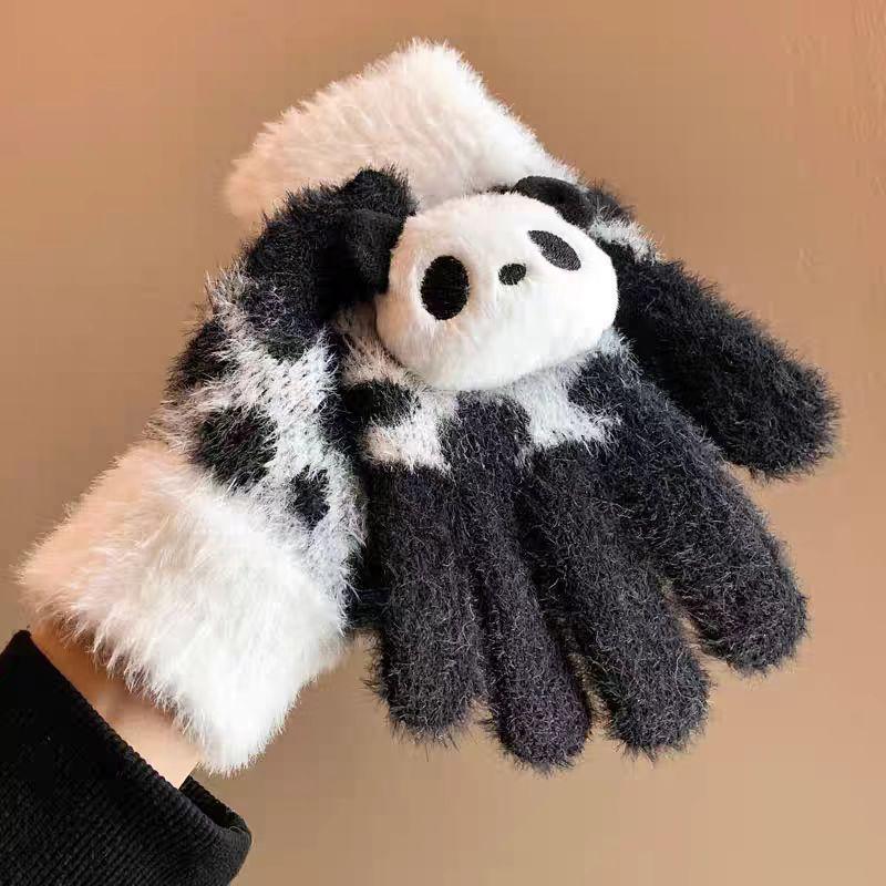 Cute panda plush gloves, knitted five finger female winter touch screen student riding electric bike warm and thick чёрный
Cute panda plush gloves, knitted five finger female winter touch screen student riding electric bike warm and thick чёрный