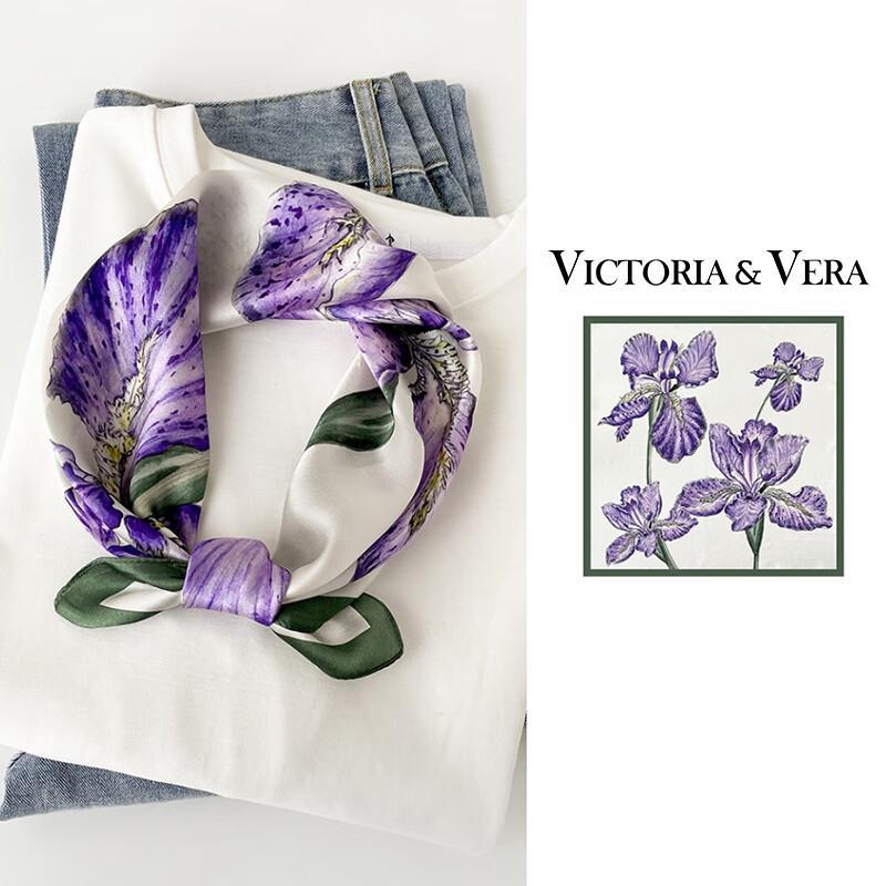 VICTORIA&VERA Шелковый шарф с ботаническим принтом из тутового шелка 53*53
VICTORIA&VERA Шелковый шарф с ботаническим принтом из тутового шелка 53*53