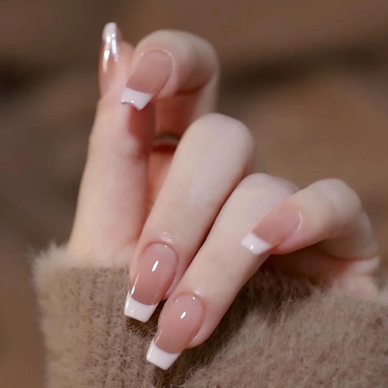 Medium Long Milky White French Nail Art - 30 Removable Wearable Pieces Wearable Nails #30 Pieces/Box
Medium Long Milky White French Nail Art - 30 Removable Wearable Pieces Wearable Nails #30 Pieces/Box