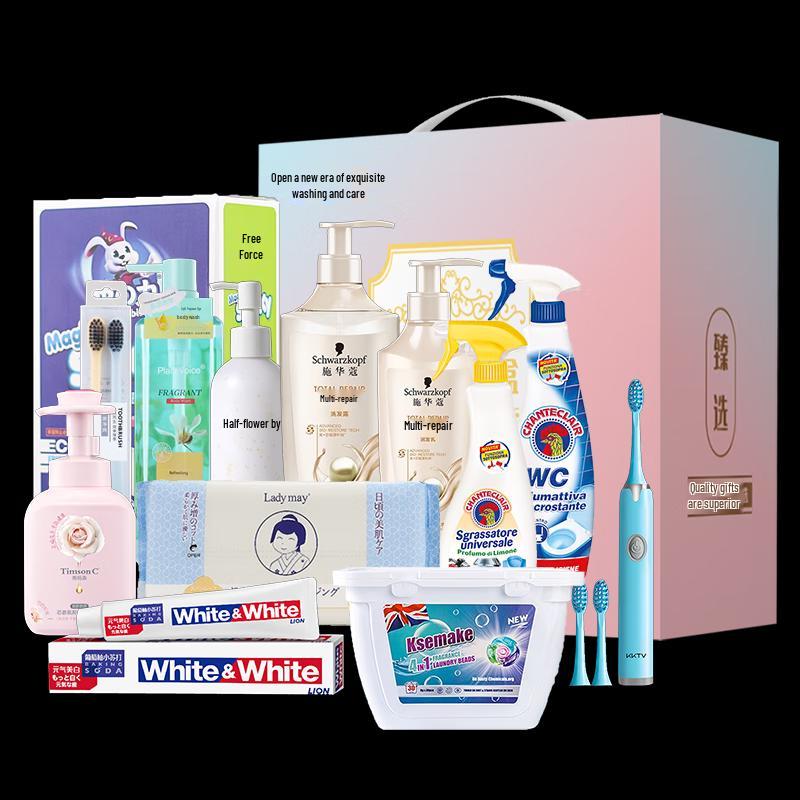 Набор из 13 предметов «Король Лев» для сотрудников
Набор из 13 предметов «Король Лев» для сотрудников