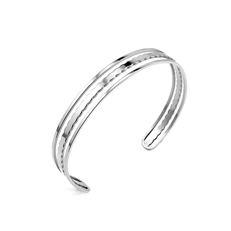 Minimalist Multi-Level Stainless Steel Wrist Bracelet Waterproof Gold PVD Plated Three-Layer Bangles Fashionable Cuff Bracelet
Minimalist Multi-Level Stainless Steel Wrist Bracelet Waterproof Gold PVD Plated Three-Layer Bangles Fashionable Cuff Bracelet