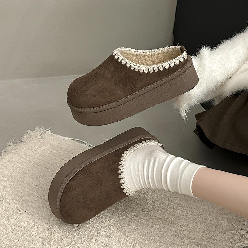 Women s retro lightweight and comfortable non-slip heightening winter warm plush lining non-slip durable casual cotton one-step half slippers 40 темно-коричневого кольору
Women s retro lightweight and comfortable non-slip heightening winter warm plush lining non-slip durable casual cotton one-step half slippers 40 темно-коричневого кольору