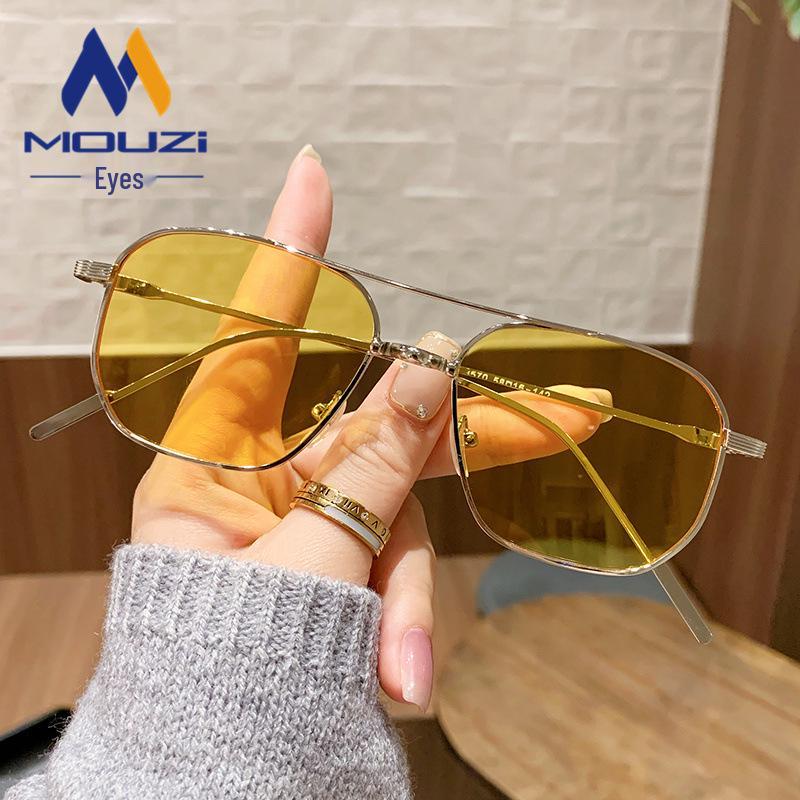 Женские солнцезащитные очки оверсайз 2025 года, стройнящие, с линзами цвета океана - Стильная летняя защита от УФ-лучей Black Frame Black-Gray Lens
Женские солнцезащитные очки оверсайз 2025 года, стройнящие, с линзами цвета океана - Стильная летняя защита от УФ-лучей Black Frame Black-Gray Lens