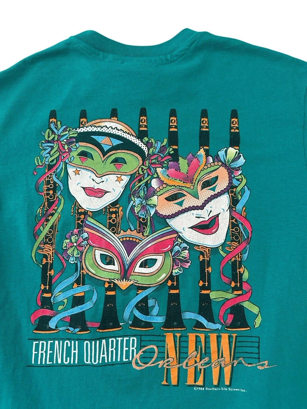 Vintage New Orleans French Quarter T Shirt Men’s Medium 80’s USA Blue Louisiana M
Vintage New Orleans French Quarter T Shirt Men’s Medium 80’s USA Blue Louisiana M