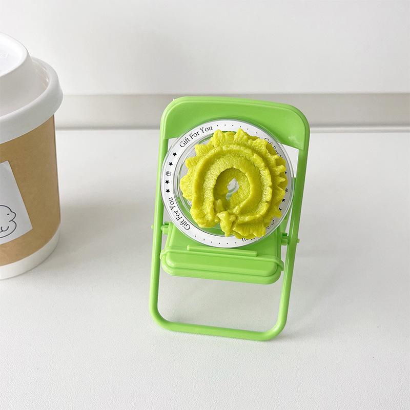 Simulated Cookies, Three-Dimensional Mobile Phone, Airbag Bracket, Magnetic Suction Retractable Creative Chocolate Biscuit Desktop Bracket
Simulated Cookies, Three-Dimensional Mobile Phone, Airbag Bracket, Magnetic Suction Retractable Creative Chocolate Biscuit Desktop Bracket