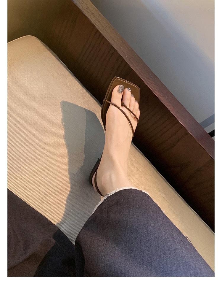 Cowhide version~ fairy style leather pinch flat Roman sandals women s summer open-toed French small heel cool slippers 35
Cowhide version~ fairy style leather pinch flat Roman sandals women s summer open-toed French small heel cool slippers 35