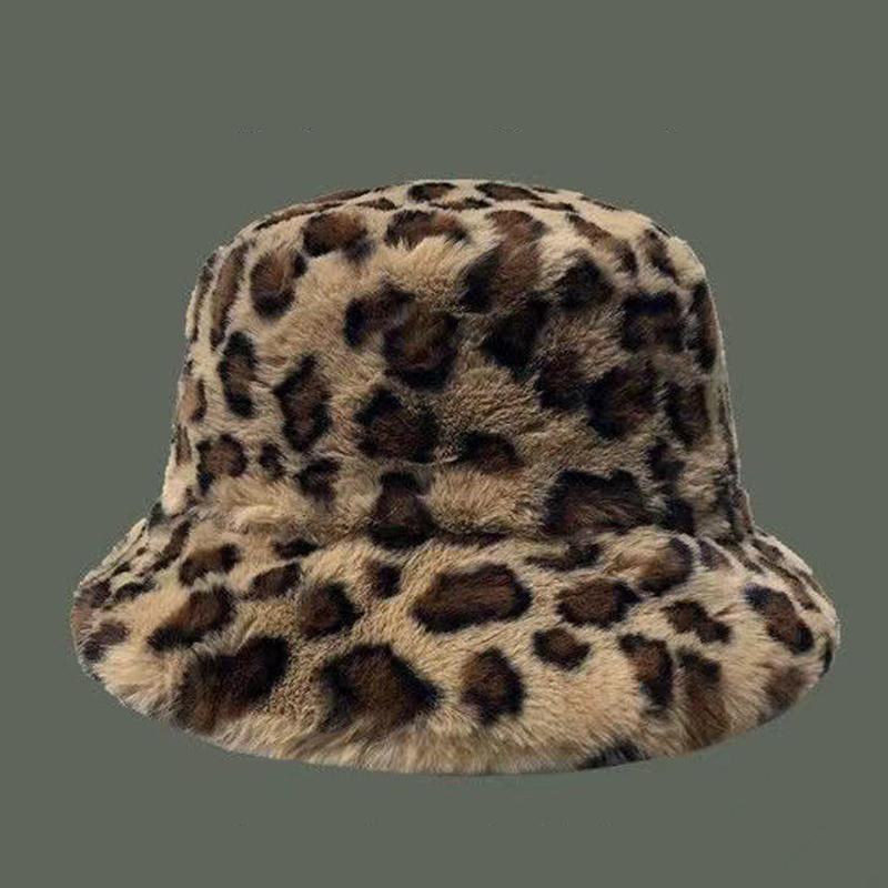 Ретро Леопардовая плюшевая панама осень-зима женская универсальная теплая плюшевая шапка темный кофе
Ретро Леопардовая плюшевая панама осень-зима женская универсальная теплая плюшевая шапка темный кофе