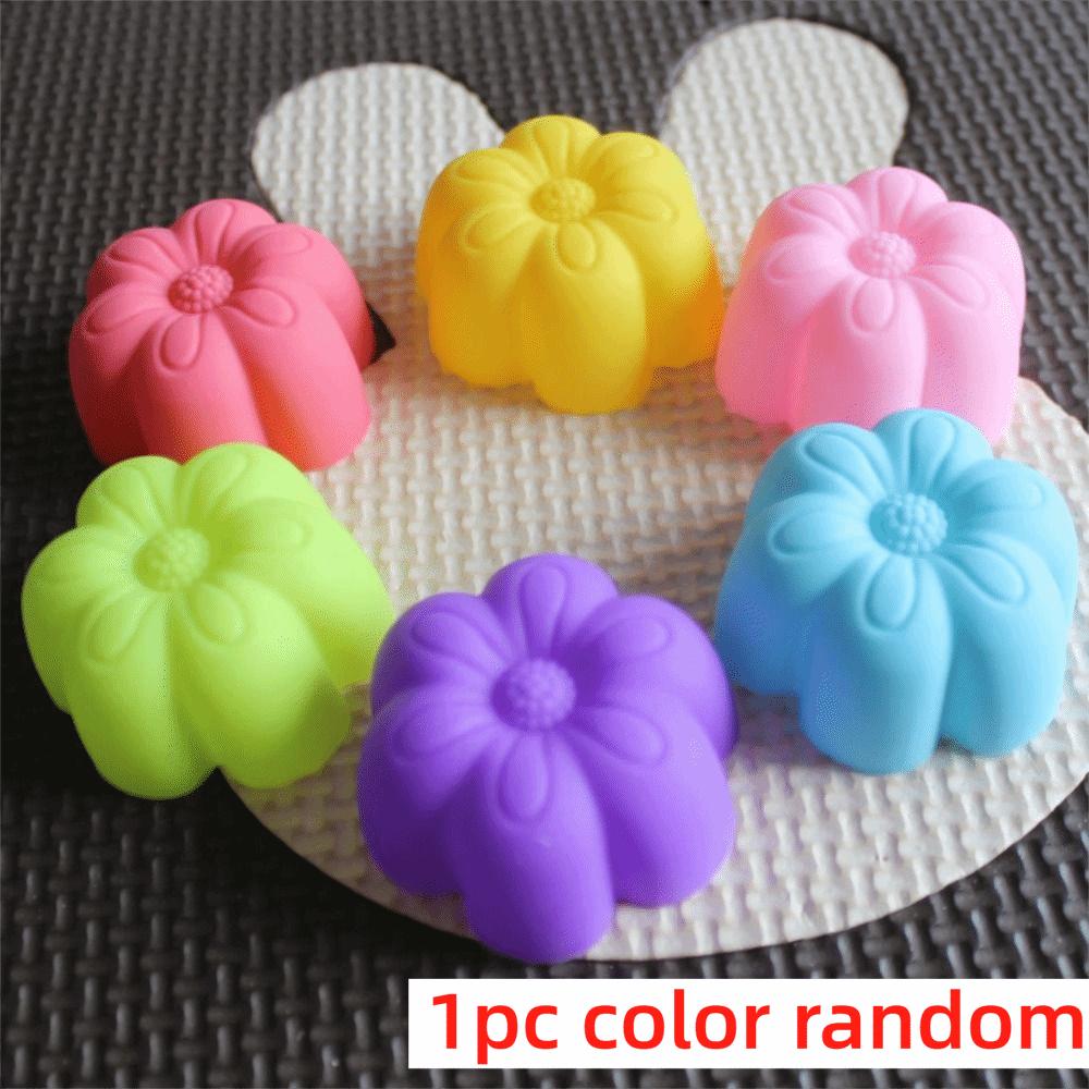 New 5cm Silicone Cake Mold Cake Baking Molds Flower Designs Mould Cupcake Baking Tools Baking Accessories DIY Mini Soap Molds
New 5cm Silicone Cake Mold Cake Baking Molds Flower Designs Mould Cupcake Baking Tools Baking Accessories DIY Mini Soap Molds