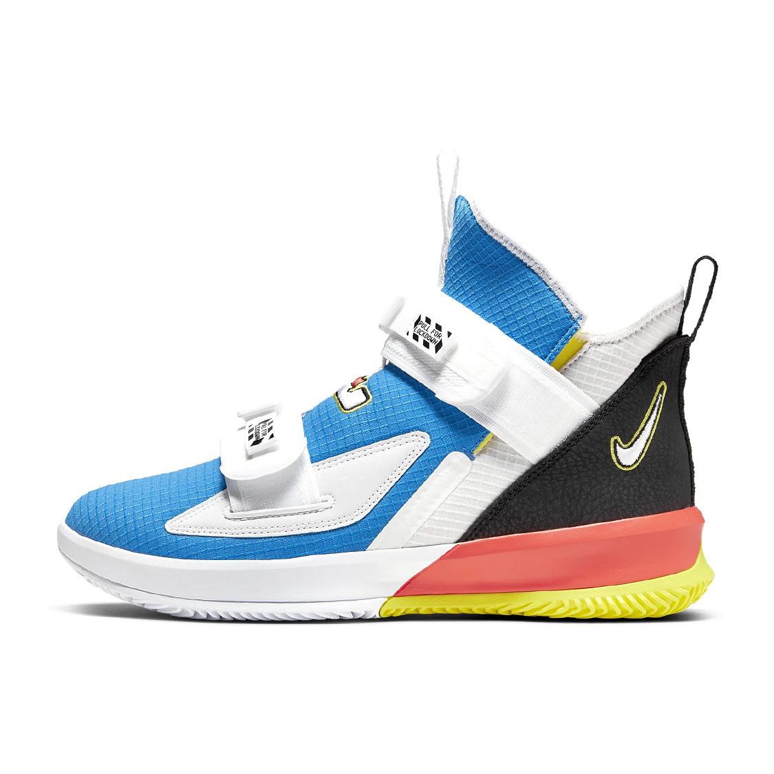 Nike LeBron Soldier 13 Sfg Світло-Фото-Блакитний AR4225-401 44
Nike LeBron Soldier 13 Sfg Світло-Фото-Блакитний AR4225-401 44