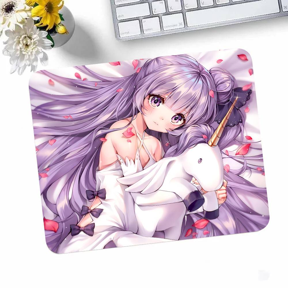Game Azur Lane Unicorn Mousepad Small LockEdge Mouse Pad For Gamers Computer Desk Pad Rectangular Anti-slip Rubber 180x220x2mm
Game Azur Lane Unicorn Mousepad Small LockEdge Mouse Pad For Gamers Computer Desk Pad Rectangular Anti-slip Rubber 180x220x2mm