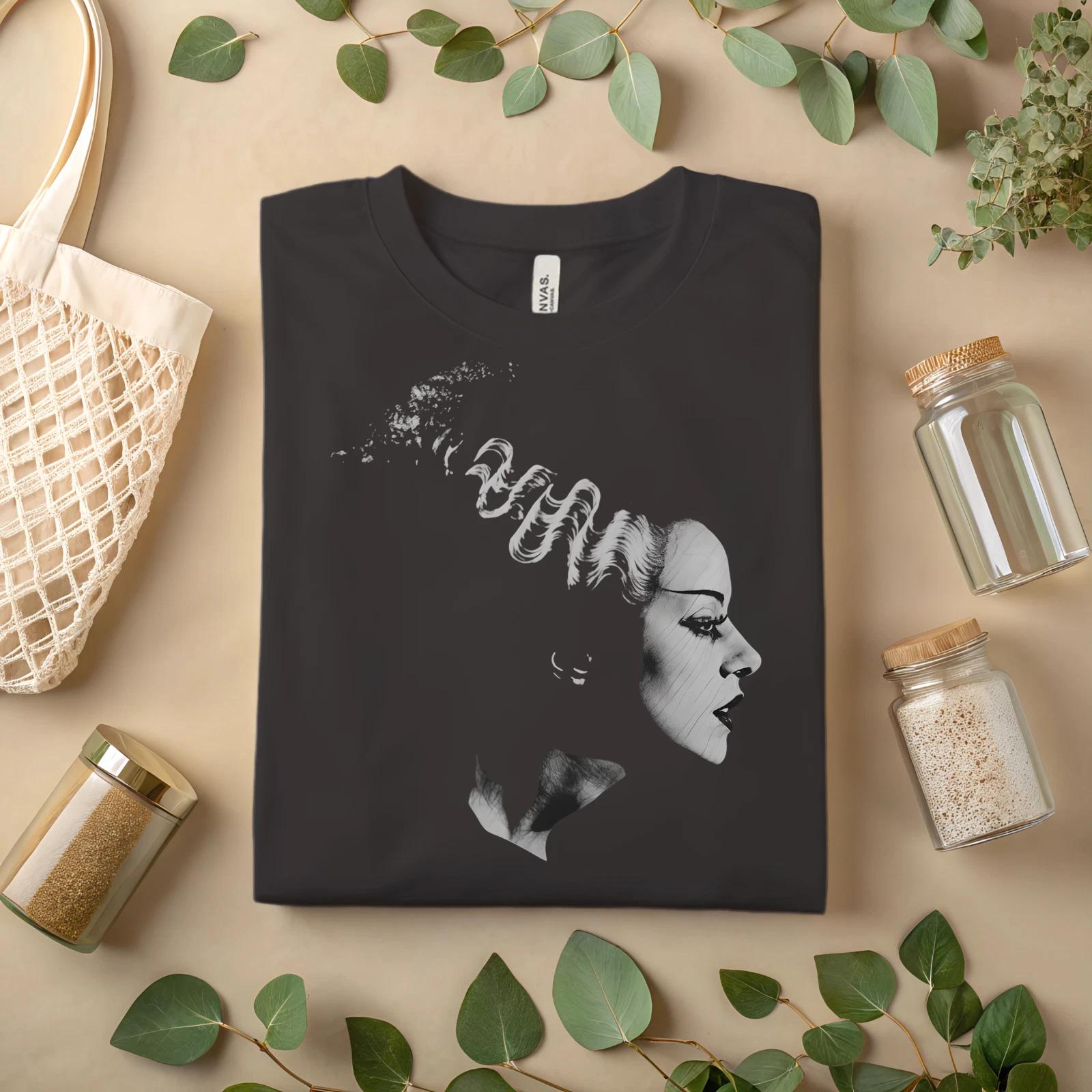 Gothic Horror Bride T-Shirt – Vintage Black and White Profile Graphic Tee A221 L
Gothic Horror Bride T-Shirt – Vintage Black and White Profile Graphic Tee A221 L