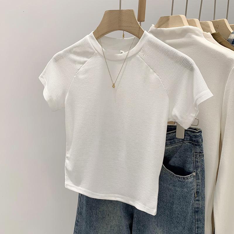 Women s Slim Fit Short-Sleeve T-Shirt - Summer 2024 Fashionable, Stylish, Unique Design
Women s Slim Fit Short-Sleeve T-Shirt - Summer 2024 Fashionable, Stylish, Unique Design