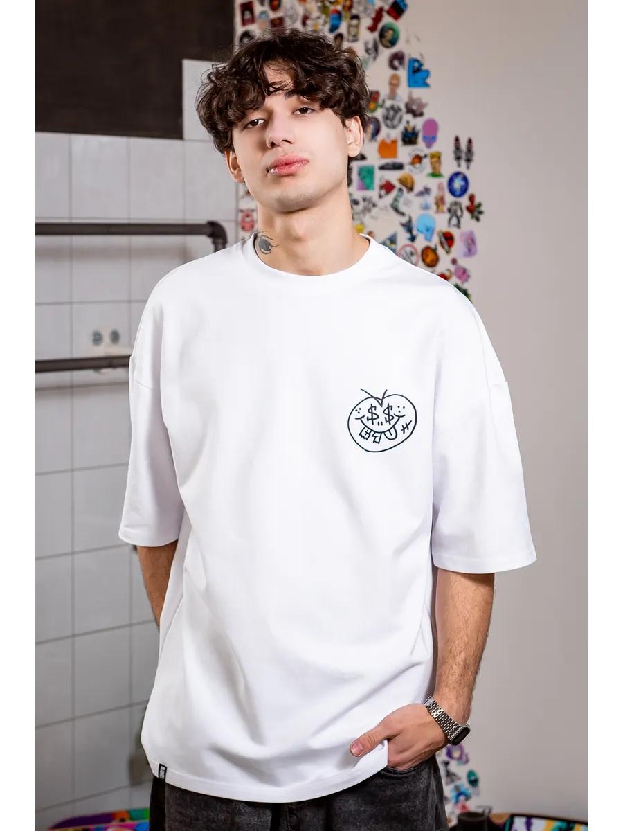 Cotton T-shirt with Design Heroes print M
Cotton T-shirt with Design Heroes print M