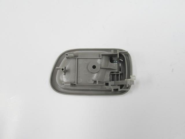For Toyota Corolla Zz12011 2000 2002 Front Door Interior Opening Handle Left Light Gray Tyg 69206-12160
For Toyota Corolla Zz12011 2000 2002 Front Door Interior Opening Handle Left Light Gray Tyg 69206-12160