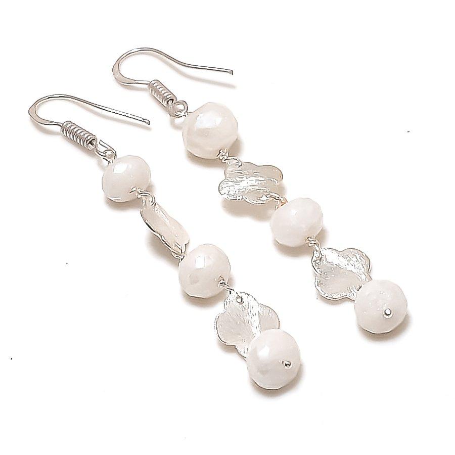Moonstone Gemstone Handmade 925 Sterling Silver Jewelry Earring 2.76 GK-7363
Moonstone Gemstone Handmade 925 Sterling Silver Jewelry Earring 2.76 GK-7363
