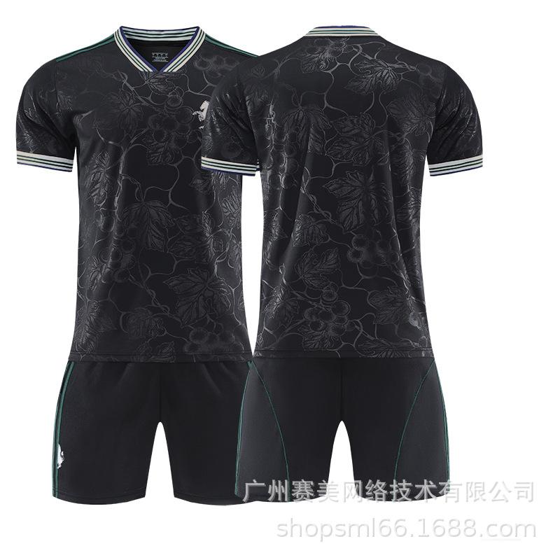 25-26 Juventus two players football jersey set men s No. 10 Ildiz 9 Hovic 19 Thuram jersey children s clothing 28#
25-26 Juventus two players football jersey set men s No. 10 Ildiz 9 Hovic 19 Thuram jersey children s clothing 28#